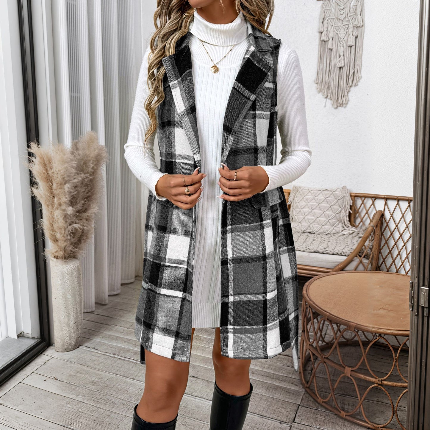 Commuter Retro Style Lace-up Turn-down Collar Plaid Women's Vest