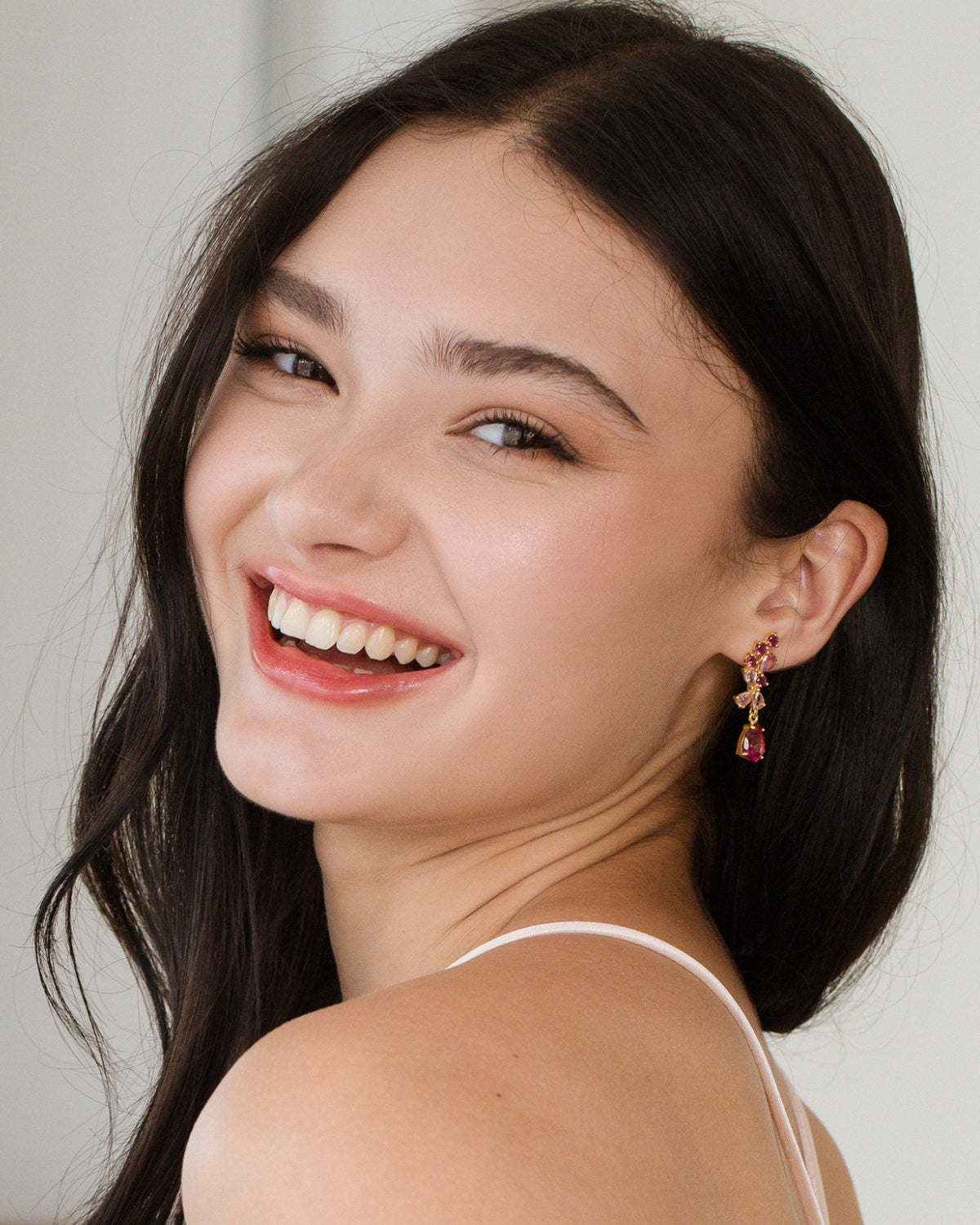 Boucles d'oreilles pendantes en pierre précieuse rose et vermeil en or 18 carats