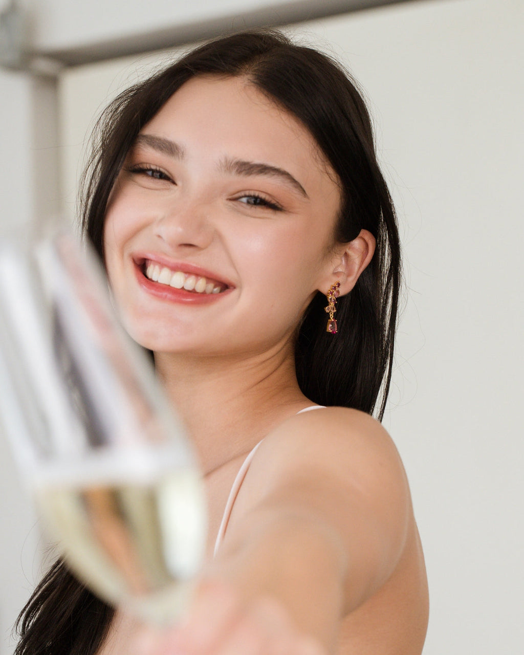 Boucles d'oreilles pendantes en pierre précieuse rose et vermeil en or 18 carats