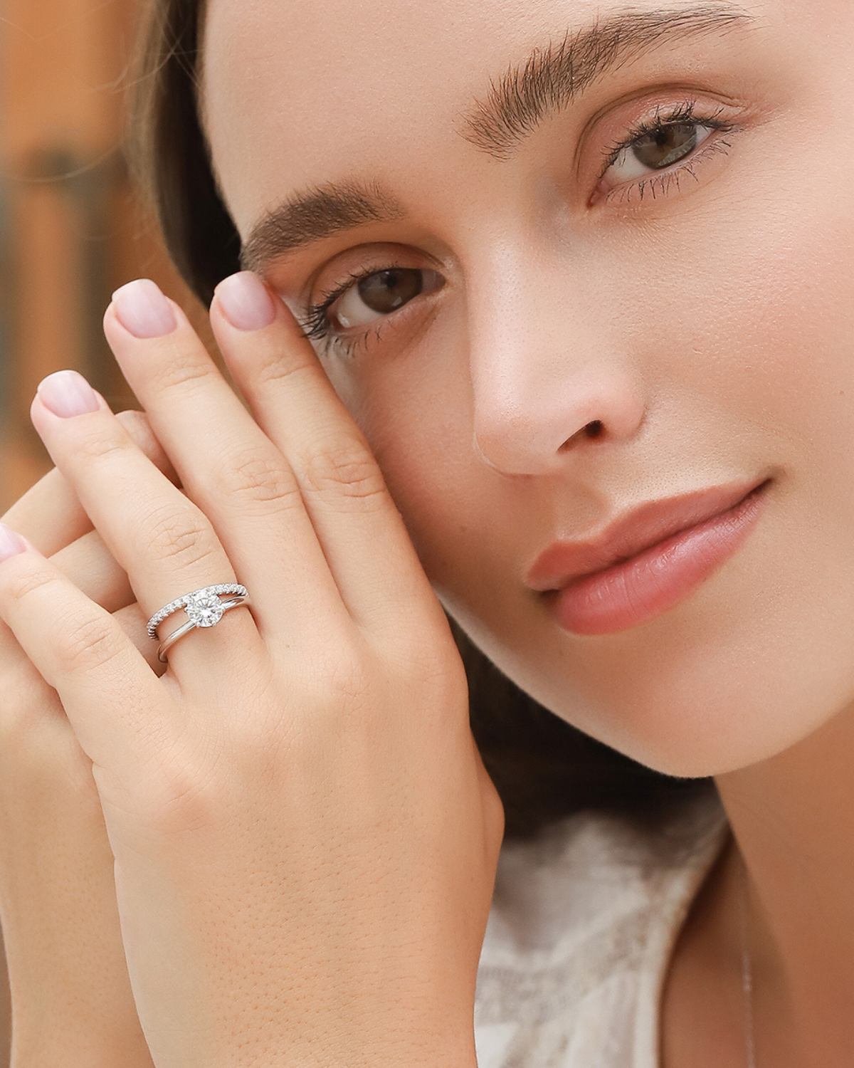 Bague de fiançailles solitaire en moissanite ronde de 1 carat, en argent sterling