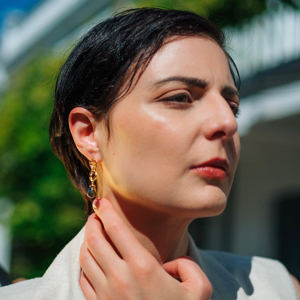 Boucles d'oreilles Moirai à double spirale en onyx vert