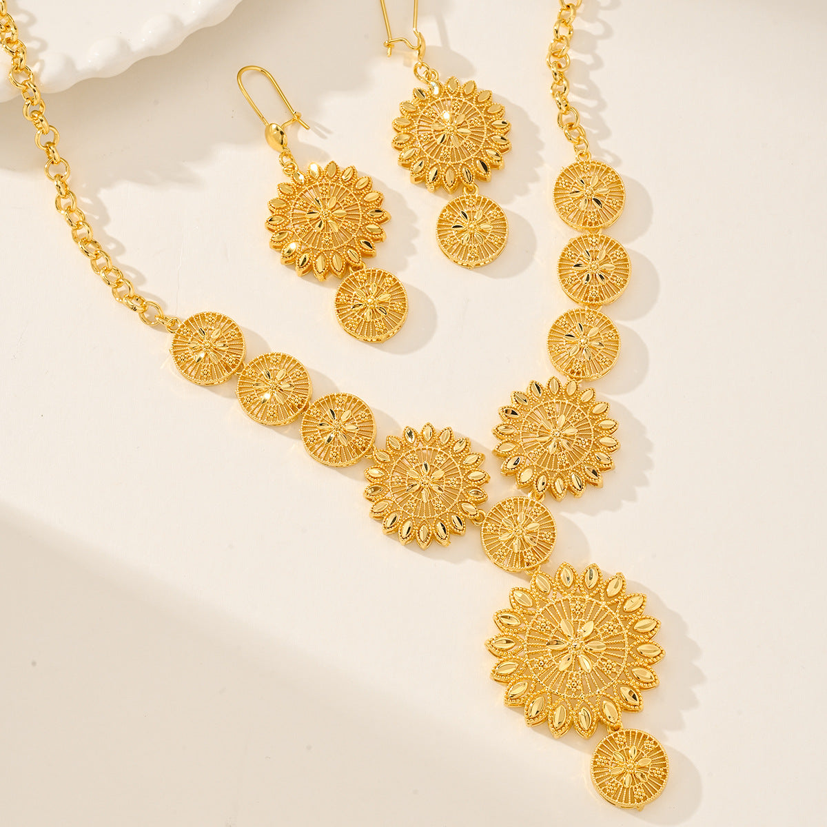 24K Gold Plated Bridal Necklace Two-piece Earrings Set India Dubai