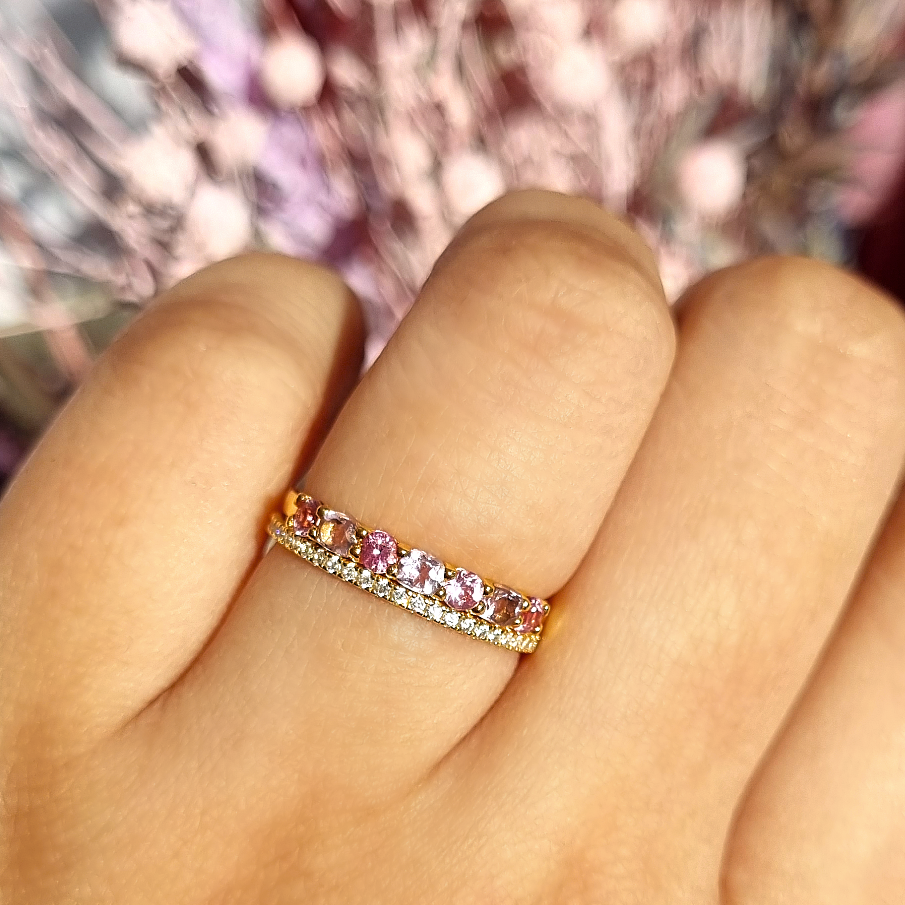 Alliance demi-éternité en vermeil or 18 carats, saphir rose et améthyste rose