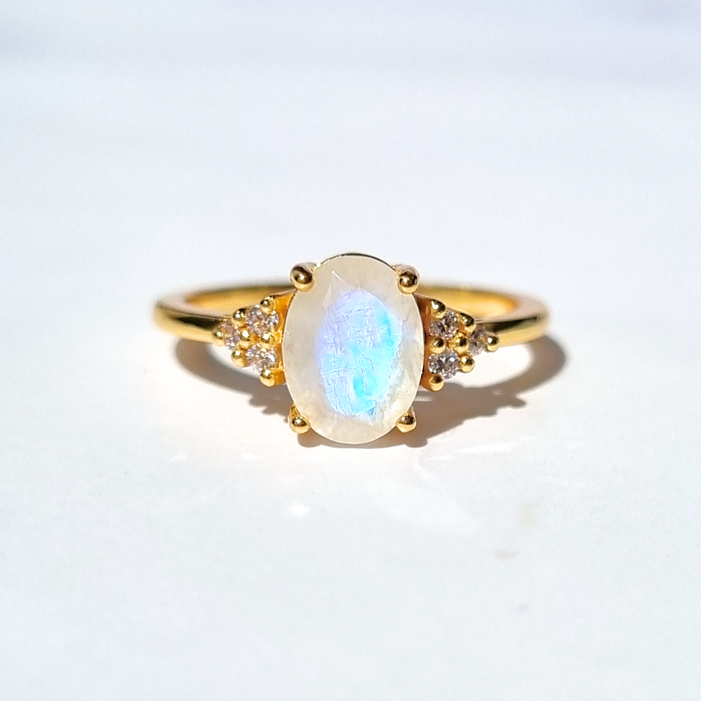 Bague en pierre de lune arc-en-ciel en vermeil or 18 carats (taille ovale)