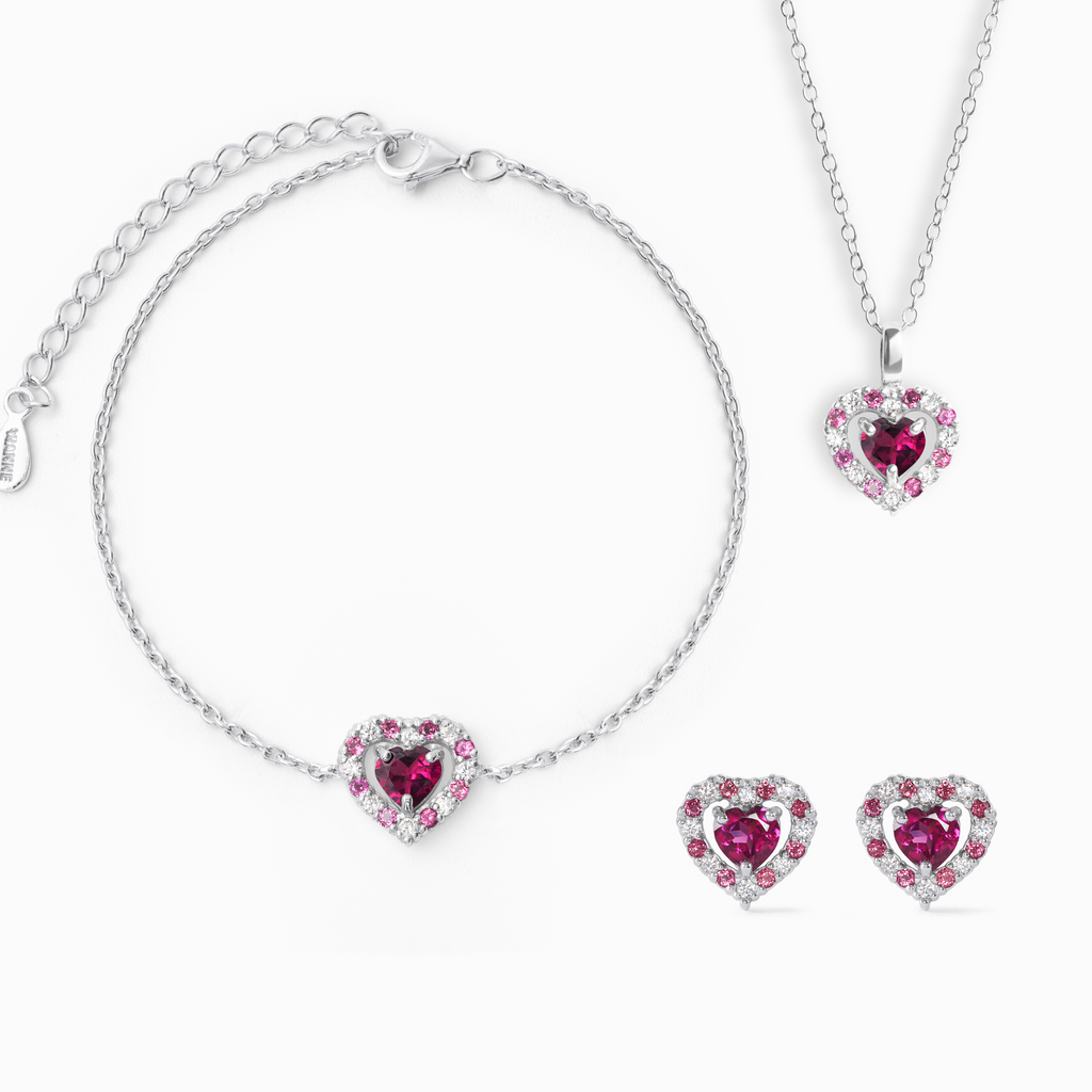 Ensemble de bijoux en argent sterling avec grenat rhodolite cœur rouge et grenat.