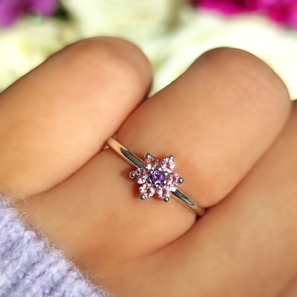 Bague en argent sterling ornée d'une fleur en tourmaline rose et améthyste.