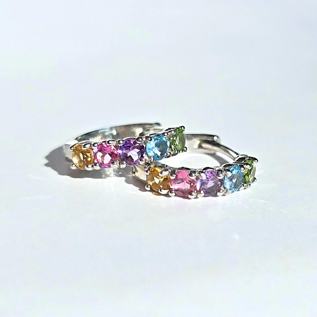 Boucles d'oreilles créoles Rainbow Gemstone en argent sterling
