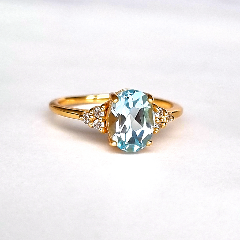 Sky Blue Topaz Ring in 18k Gold Vermeil