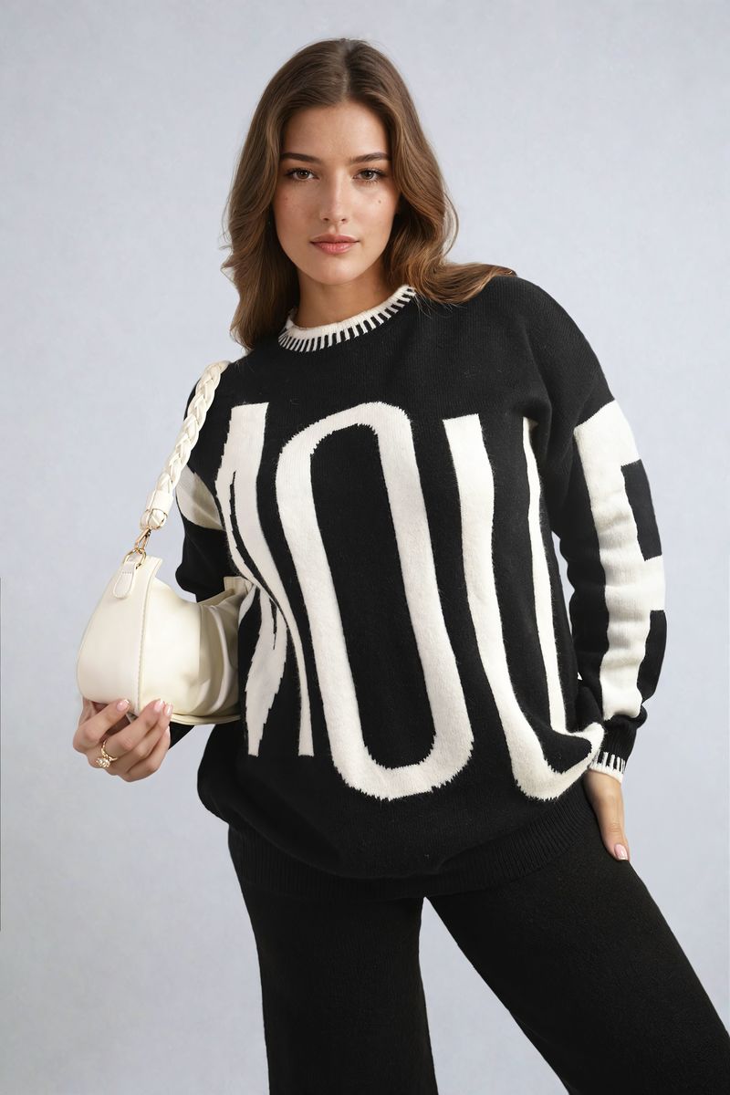 Amour Graphic Long Sleeve Knit